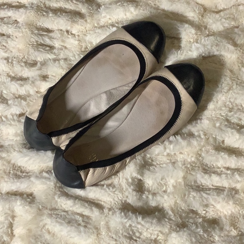 Vince Camino Ballet Flats